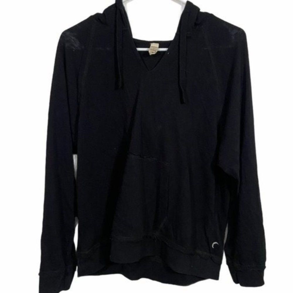 ZYIA Active Black V-Neck Athletic Pullover Hoodie